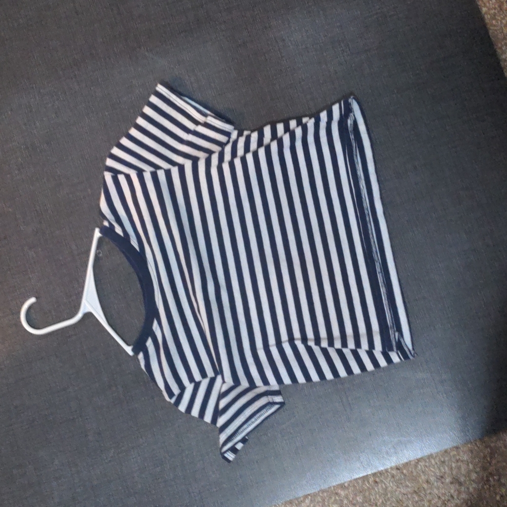 Striped women's tee